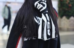 揭秘“麻豆传媒”的兴衰史及麻豆传媒转型败北男女主演宽衣解带堕入深渊影戏拍摄应有底线，天涯社区崭新改版寻觅邻里互动新体验